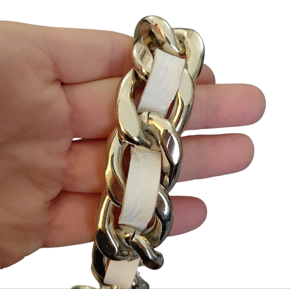 Mark & Graham White Leather Bag Large White Shoulder Bag - Picture 9 of 10